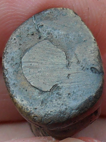 รูปหล่อหลวงพ่อเงิน วัดบางคลาน 