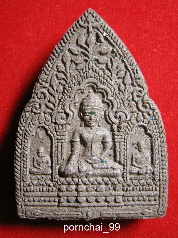 หลวงพ่อทวดพ่อท่านเขียววัดห้วยเงาะฝังตะกรุดเคาะเดียว