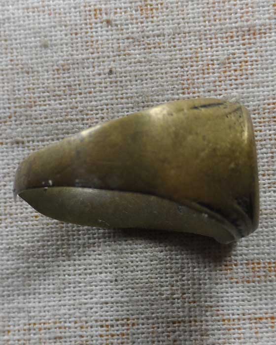 แหวนยันต์ (ไม่ทราบที่) 