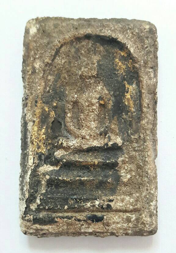 พระไม่ทราบที่ เคาะเดียว