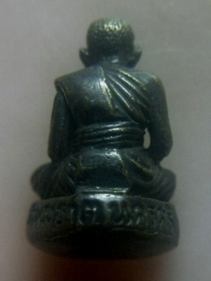 **เบาๆ**รูปหล่อลอยองค์พิมพ์เบ้าทุบ หลวงปู่ทวด วัดพระธาตุ จ.นครศรีธรรมราช**ตอกโค้ด สวยๆ เชิญชมครับ  