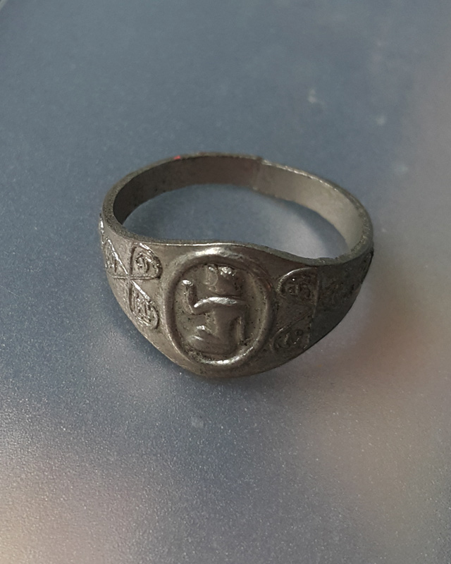 แหวนนางกวัก