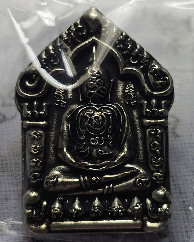 ขุนแผนหล่อโบราณ รุ่นแรก วัดโพธิ์ศรีสะอาด หลวงปู่มหาศิลา , ลพ.สุริยันต์ , พระอาจารย์ต้อม ร่วมปลุกเสก