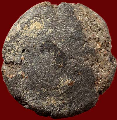 *ขุนแผนข้างขีด หรือ กลีบบัวสมาธิ ข้างขีด หลวงพ่อห่วง วัดท่าใน นครปฐม เนื้อดินดิบ*