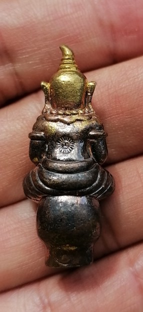 พญางั่งขี่โหงพรายมหาเสน่ห์ หลวงพ่อเมียน กัลยาโณ วัดบ้านจะเนียงนาราม จ.บุรีรัมย์ เคาะเดียว(1) 