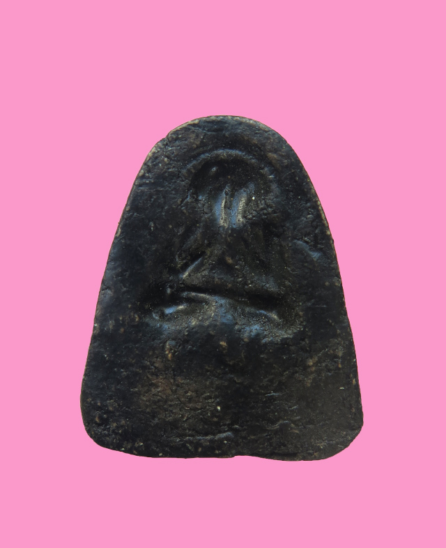 พระปิดตาหลังแบบ 