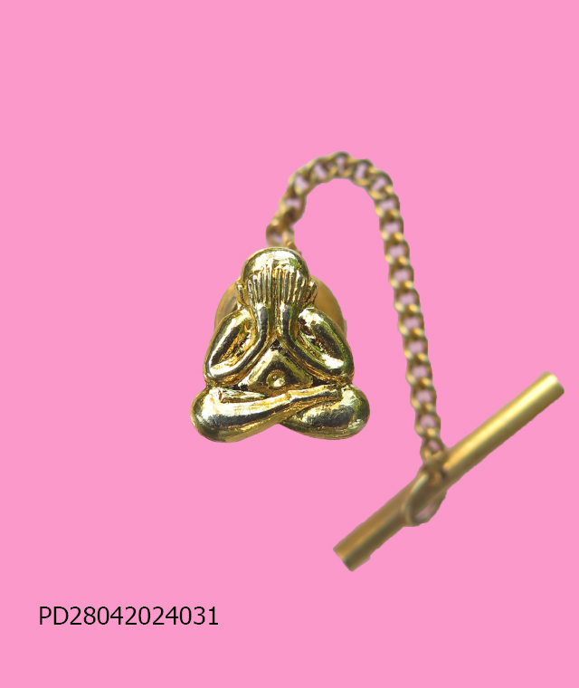 พระปิดตา (ตุ้งติ้ง) ติดเนคไท้ 