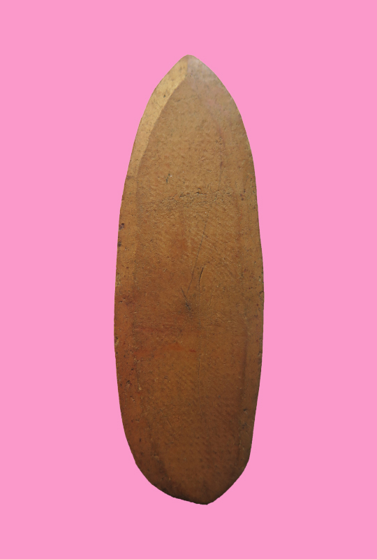 พระลีลา เนื้อดิน