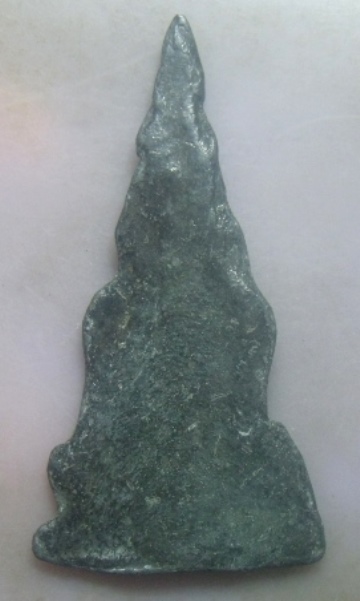 **เบาๆ**พระร่วงนั่งซุ้มปราสาท เนื้อชินตะกั่ว เก่าๆ ไม่ทราบที่**เนื้อจัด สวยๆ เชิญชมครับ 