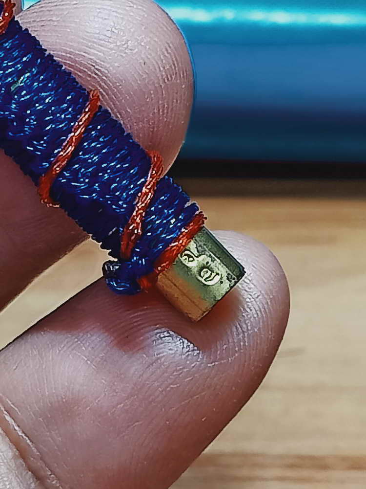 4-95 ตะกรุดโสรถสาริกา สังข์ทองเรียกทรัพย์ รุ่นแรก หลวงปู่สี จ.มุกดาหาร 2561 ยาว 2.5 นิ้ว กล่องเดิม 