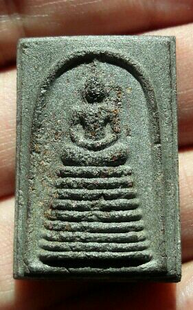 สมเด็จฟูจิเก้าชั้น หลวงปู่ฤทธิ์ รตนโชโต วัดชลประทานราชดำริ มวลสารดินจากภูเขาไฟฟูจิ เคาะเดียว