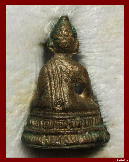 พระชัยวัฒน์ทองฤทธิ์ เนื้อนวโลหะ รุ่นแรก หลวงปู่ทองฤทธิ์ วัดป่าฉันทนิมิตร จังหวัดกาฬสินธ์ุ ปี 2539