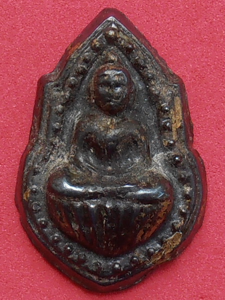 เหรียญหล่อหลวงพ่อโต วัดหลักหก ราชบุรี ปี๒๔๗๐ พิมพ์กลีบบัว 