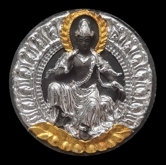 เคาะแรกแดง...เสวยสุข ปัดสองกษัตริย์ กล่องเดิม / ส่ง ems 