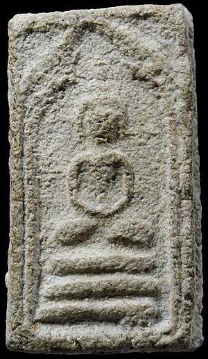 *พระผงกรุวัดนก อ่างทอง พิมพ์ใหญ่ฐานสามชั้น หลวงปู่ศุข วัดปากคลองมะขามเฒ่า ปลุกเสก*