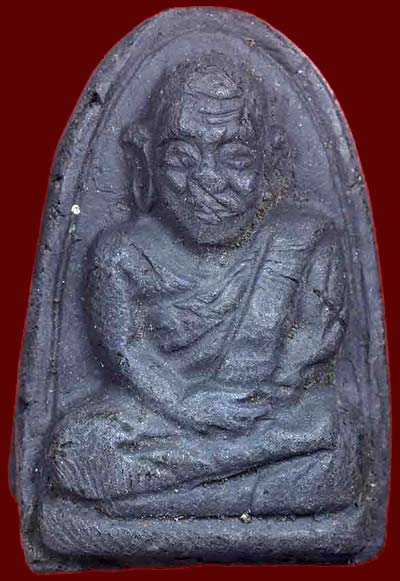 *หลวงพ่อทวดหมาน พิมพ์กลาง ซุ้มกอ เนื้อว่าน รุ่นแรก ปี๒๕๐๗ ท่านอาจารย์นอง วัดทรายขาว ปัตตานี(2)*