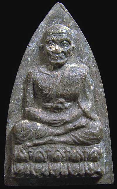 *ลป.ทวด เนื้อว่าน รุ่นแรก ปี๑๔ ปั๊มเครื่อง พิมพ์ใหญ่ ท่านอาจารย์นอง วัดทรายขาว ปัตตานี*