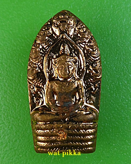 พระปรกใบมะขามหลวงปู่มหาคำแดง วัดคัมภีราวาส อุบลราชธานี .B763.2