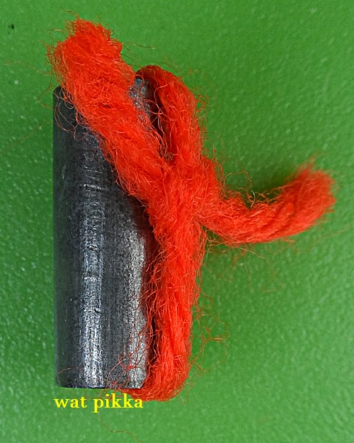 ตะกรุดลูกอมพระพิรุณแสนห่า หลวงปู่สิงห์ วัดบ้านขี้เหล็ก ศรีสะเกษ *.B838.*