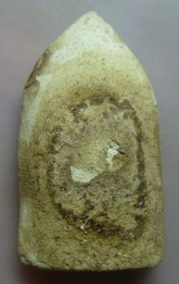 **เบา​ๆ​**พระขุนแผนยอดขุนพล เนื้อผง เก่าๆไม่ทราบที่**เนื้อจัดๆ เชิญชมครับ