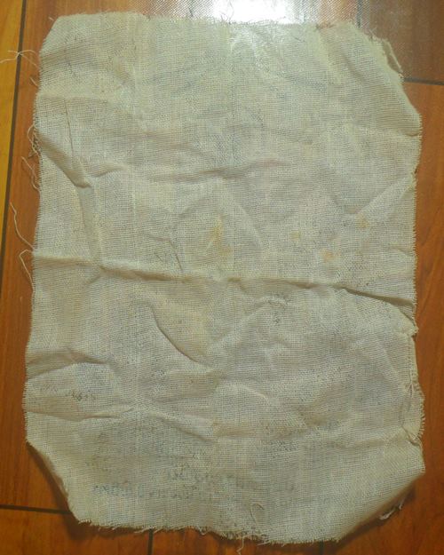 ผ้ายันต์หลวงพ่อเงิน วัดบางคลาน อ.โพทะเล จ.พิจิตร