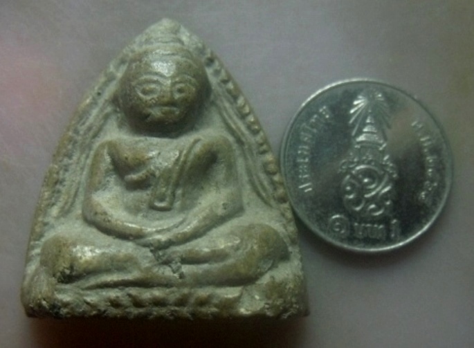 **เบาๆ**พระผงหลวงพ่อโต วัดโบสถ์สมพรชัย บางไทร จ.อยุธยา**สวยๆ