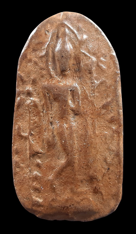 พระลีลาเนื้อดิน