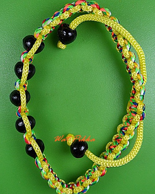 สร้อยข้อมือ วัดหนองปลิง ลพบุรี .C102.