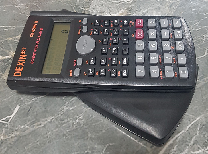 เครื่องคิดเลขวิทยาศาสตร์ 240 ฟังก์ชั่น งานตู้โกดังญี่ปุ่น สภาพกริบเหมือนใหม่ จอแสดงผล แบบแสดง 2 แถว