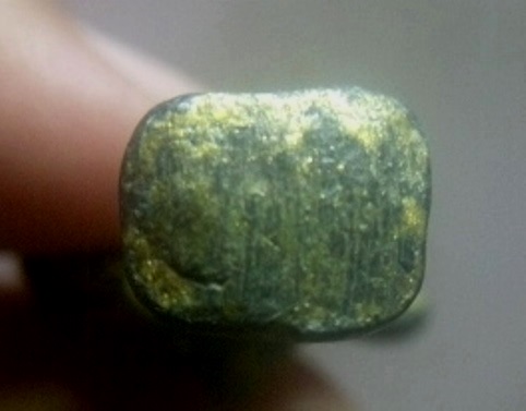 **เบา​ๆ​**รูปหล่อพระนารายณ์พิมพ์ยืนสี่กร เนื้อชินตะกั่ว ปิดทองเก่าๆ ไม่ทราบที่**เนื้อจัดๆ 