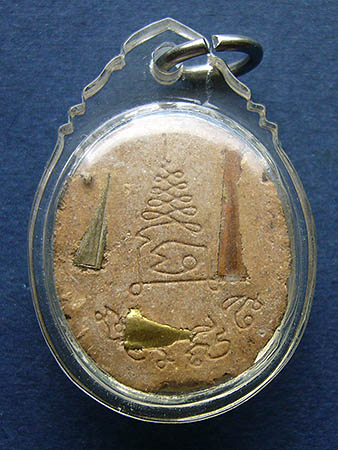 T7.3 พระสังกัจจายน์เทวาเนรมิตเนื้อผงว่าน 108 ฝังเกศา หลังฝังตะกรุด 3 ดอก หลวงพ่อชาญ วัดทอง จ.สิงห์บุ