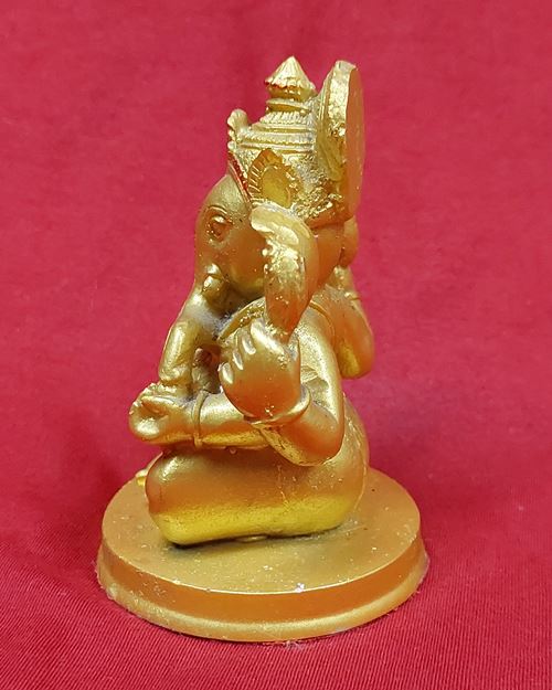 (ปิด99-)พระพิฆเนศปางประทานพร ฐานกว้าง2.50นิ้ว วัดแขกสีลม เนื้อเรซิ่นสีทอง