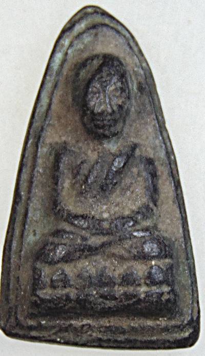 หลวงปู่ทวดเนื้อดินเผา วัดช้างให้ ปี 2513 (ผสมผงว่านหลวงปู่ทวด ปี2497) สร้างโดยพระครูใบฎีกาขาว