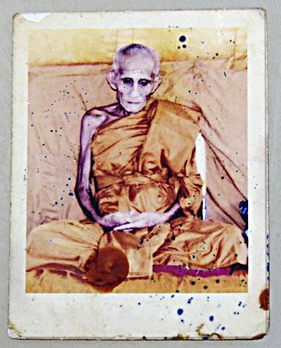 ๒๐ รูปถ่ายหลวงพ่อผินะ วัดสนมลาว นั่งมรณะภาพ