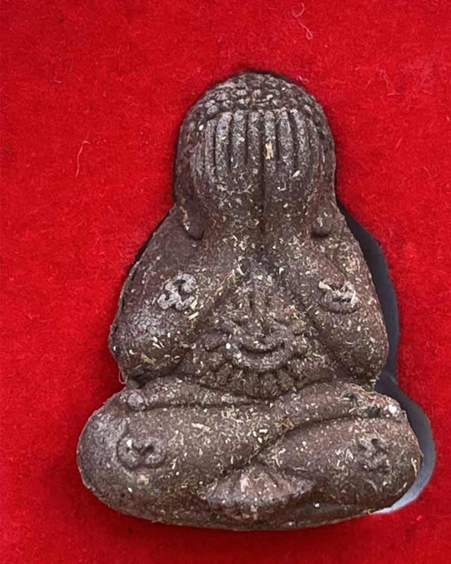 หลวงพ่อพัฒน์ ปุญฺญกาโม วัดห้วยด้วน จ.นครสวรรค์ รุ่นพระปิดตารวยทันใจ 2