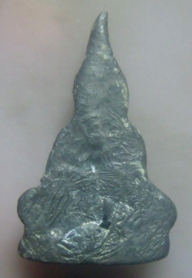 **เบาๆ**พระท่ากระดานเนื้อชินตะกั่ว มีคราบกรุ เก่า ไม่ทราบที่**สวยๆ เชิญชมครับ