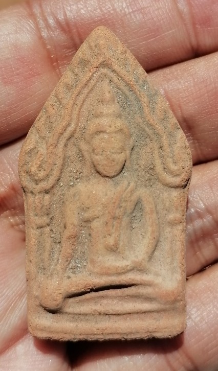 ขุนแผนหลังกุมารทอง​ หลวงพ่อกวย​ วัดโฆษิตาราม​ เนื้อดิน​ ยุคต้น​ เคาะเดียว     