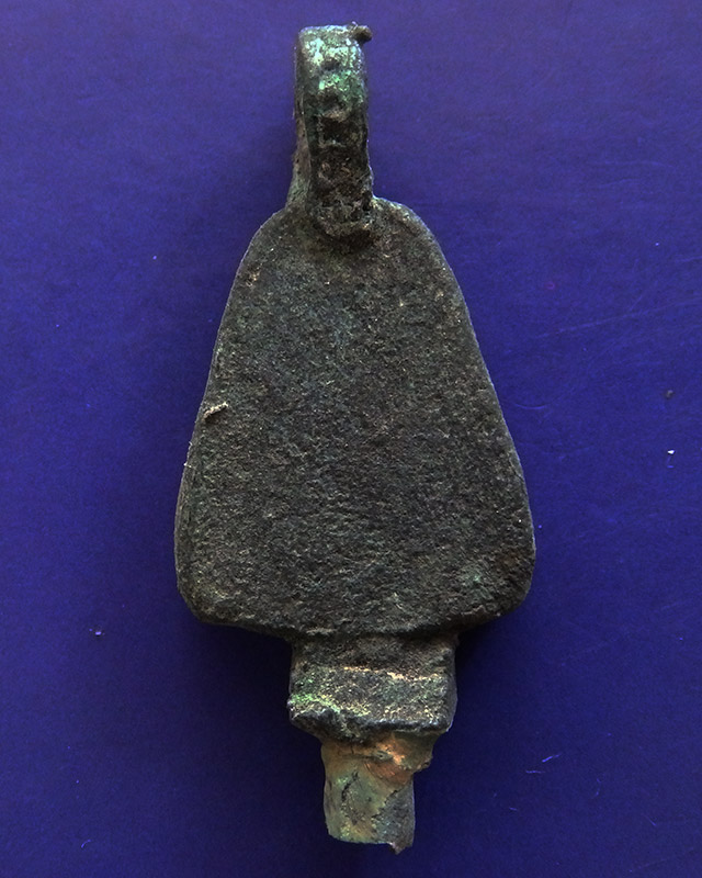 แท้ๆ จากวัด !! เหรียญหล่อจอบใหญ่ หลวงพ่อเงิน รุ่นปืนแตก วัดคงคาราม (บางคลานใต้) ตัดจากช่อกรรมการ (3)