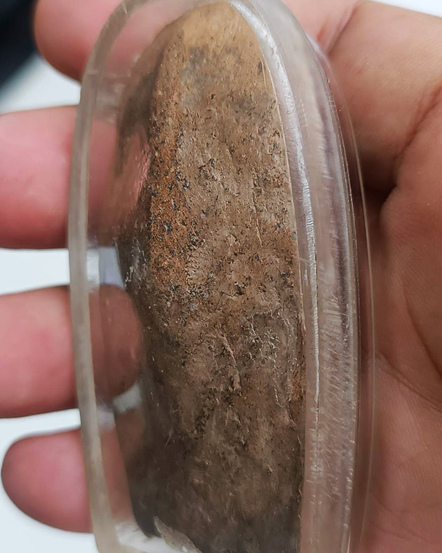 พระนาคปรกเนื้อดิน เลี่ยมเดิมแกะทองขาย สูง 6 ซ.ม.เศษ พระบ้านเก่าเก็บหลายสิบปีไม่ทราบที่