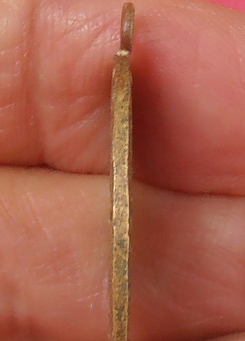 เหรียญหลวงพ่อบ้านแหลม สมุทรสงคราม ปี ๒๔๖๐ เนื้อทองเหลือง รุ่นแรก