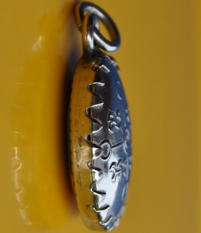 ล็อกเกต หลวงพ่อสด วัดปากน้ำ