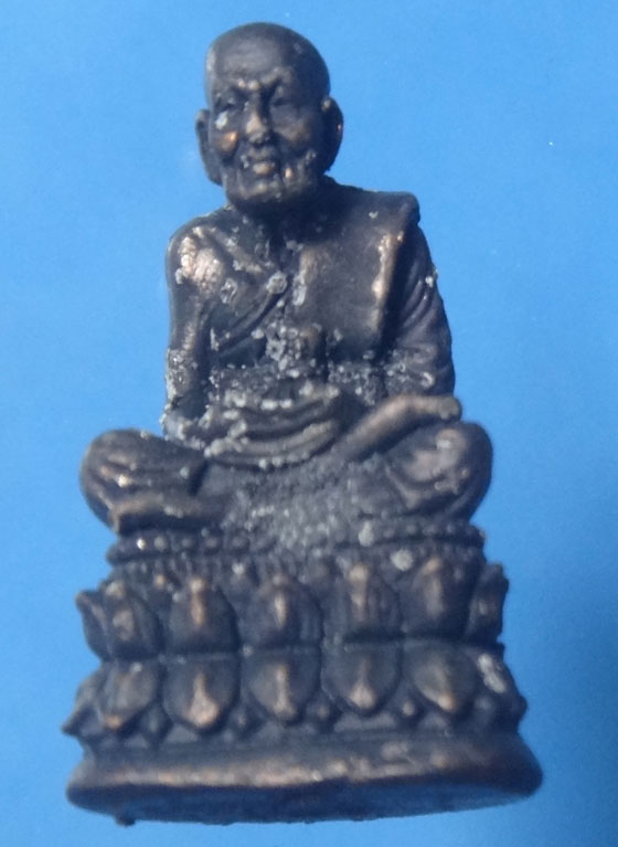 รูปหล่อหลวงปู่ทวด วัดช้างให้ ออกวัดหิรัญรูจี ปี  2548