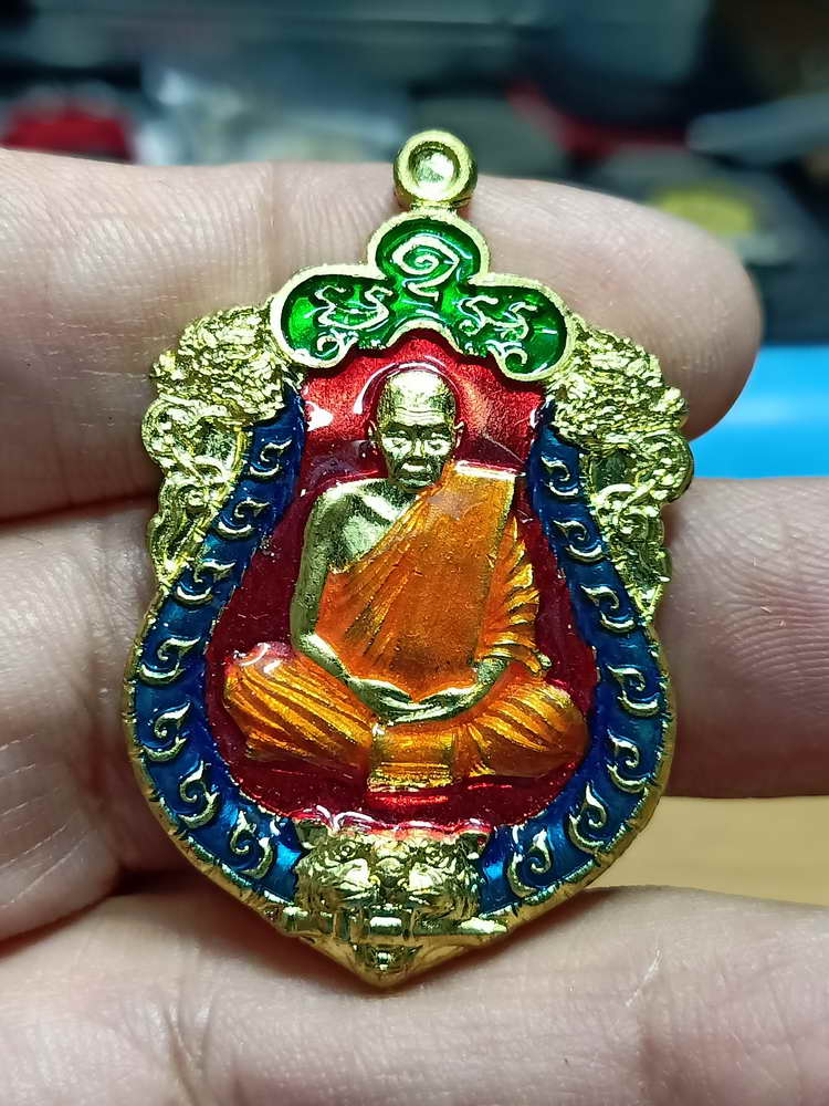 4-49 เสมามหาสมปรารถนา หลวงพ่อสม วัดบ้านด่าน จ.ปราจีนบุรี ทองทิพย์ ลงยาเต็ม กล่องเดิม