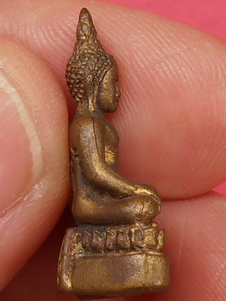 พระกริ่งอุดมชัย หลวงพ่ออุตมะ วัดวังก์วิเวการาม จ.กาญจนบุรี ปี๒๕๓๓