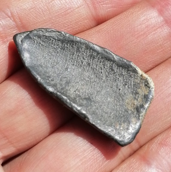 พระสรรค์นั่งไหล่ยก​ เนื้อชินเงิน​ หลวงพ่อกวย​ วัดโฆสิตาราม​ จ.ชัยนาท​ ยุคต้น​ หายาก​ เคาะเดียว     