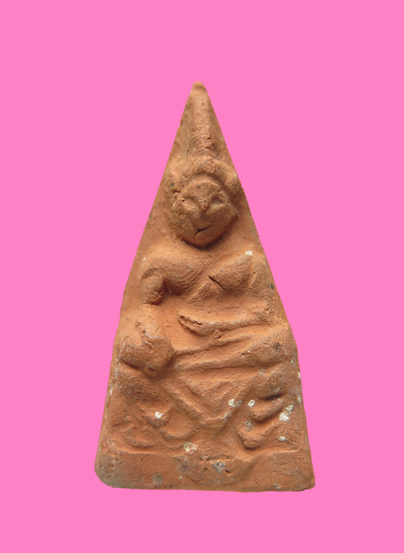 พระพุทธพิมพ์มารวิชัย ฐานผ้าทิพย์ เนื้อดิน