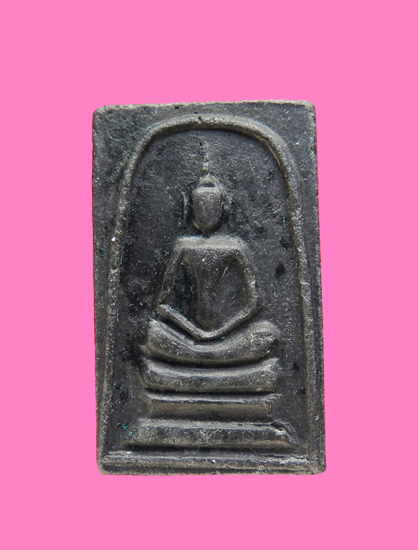 สมเด็จพิมพ์เกศยาว แขนหักศอก เนื้อผงดำ