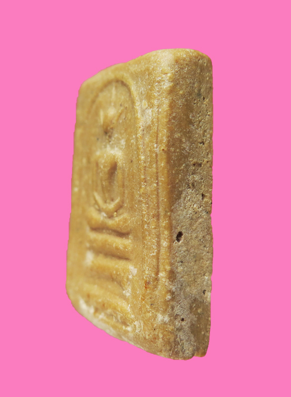 สมเด็จหลวงปู่ธูป วัดแคนางเลิ้ง หนาๆ หลังยันต์ใบพัด