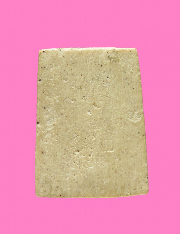 พระผง หลวงพ่อโสธร พิมพ์หน้าตุ๊กตา ปี 09