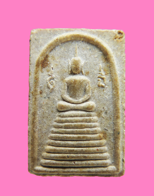 สมเด็จฐานเก้าชั้น พิมพ์คะแนน สังฆราช วัดบวร ปี เกสา